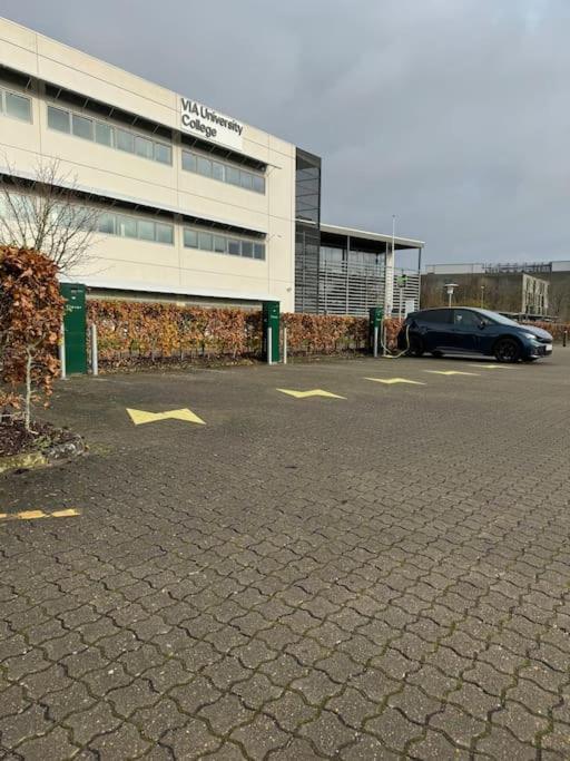 Stor Og Lys Lejlighed I Hjertet Af Holstebro Exteriér fotografie