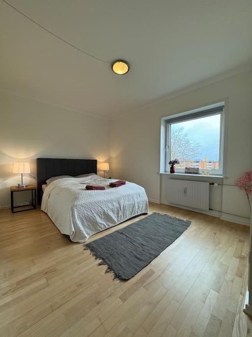 Stor Og Lys Lejlighed I Hjertet Af Holstebro Exteriér fotografie