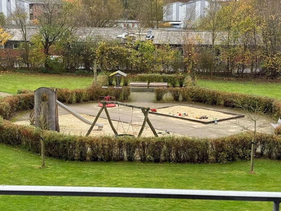 Stor Og Lys Lejlighed I Hjertet Af Holstebro Exteriér fotografie